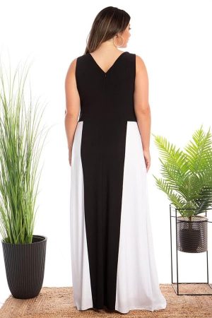 Φόρεμα maxi αμάνικο,δίχρωμο με τετράγωνο ντεκολτέ. Χρώμα: Μαύρο με Λευκό.