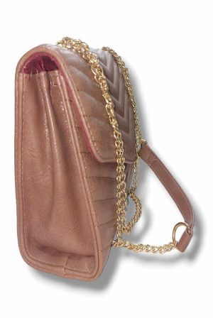 Τσάντα leather like, λεπτομέρειες με βε από εξωγάζα. Χρώμα: Μπέζ.