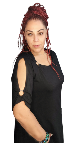 Μπλουζοφόρεμα με διακοσμητικούς κρίκους στη λαιμόκοψη και στο μανίκι. Χρώμα:  Μαύρο .
